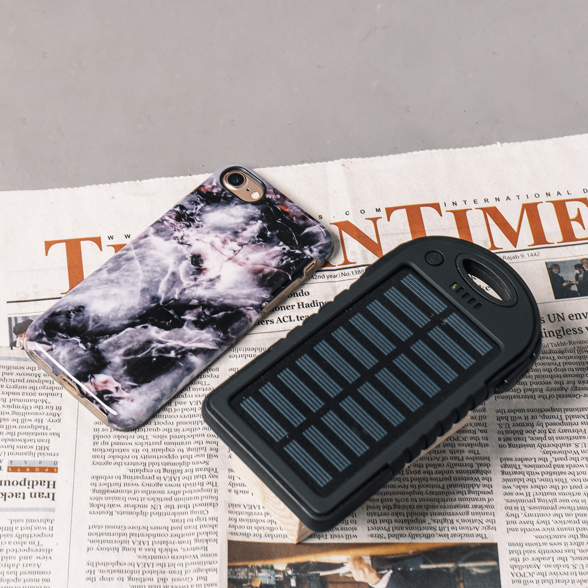 پاوربانك خورشيدي مدل CHARING