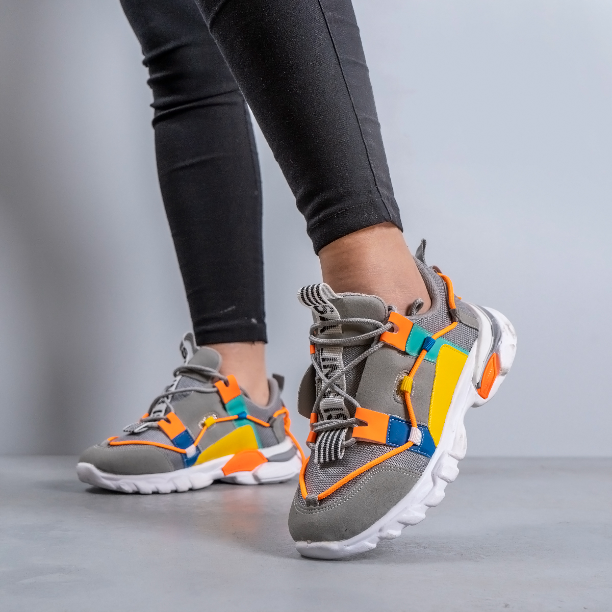 کفش ورزشی دخترانه طوسی مدل Ruby