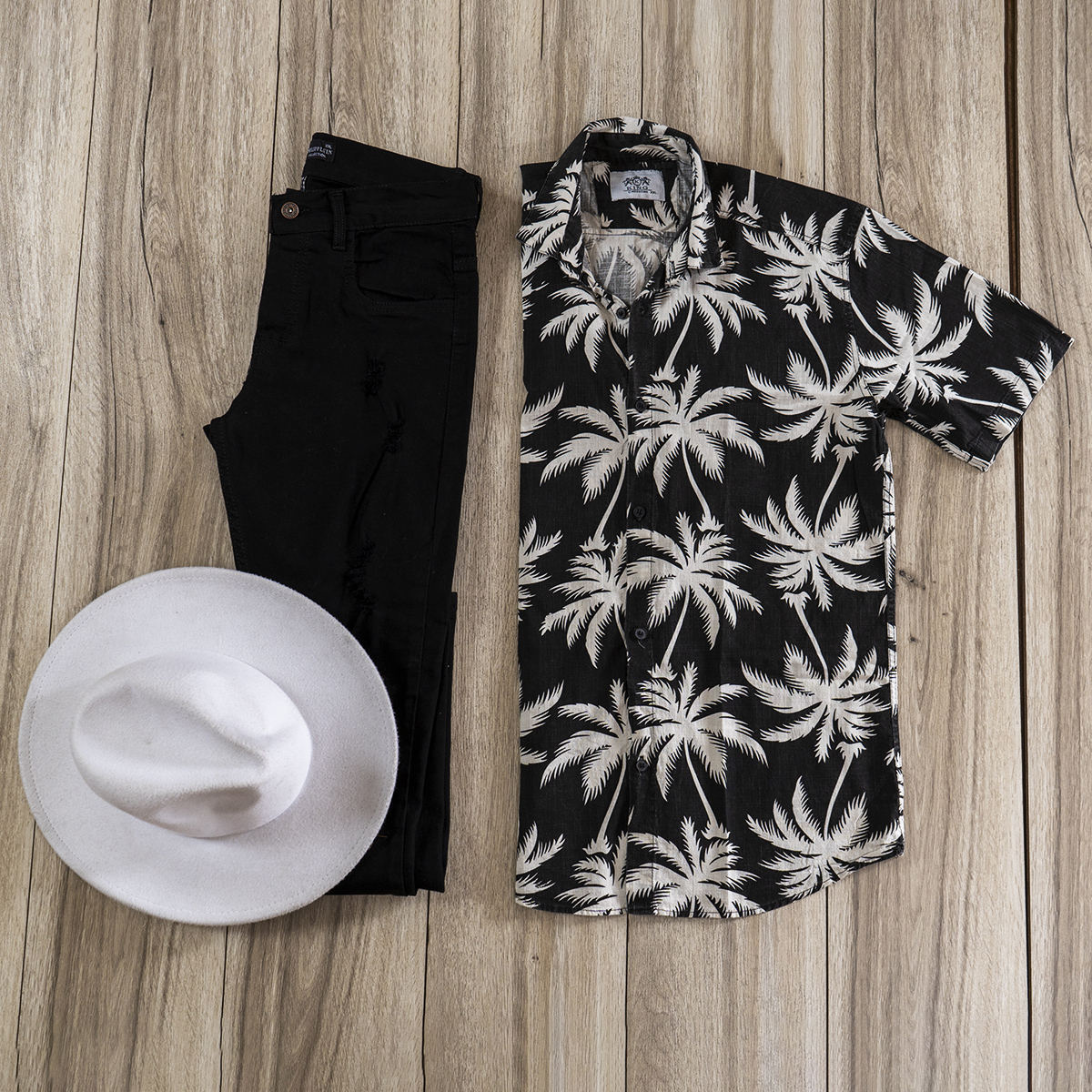 پیراهن هاوایی مردانه مشکی سفید مدل Riofer