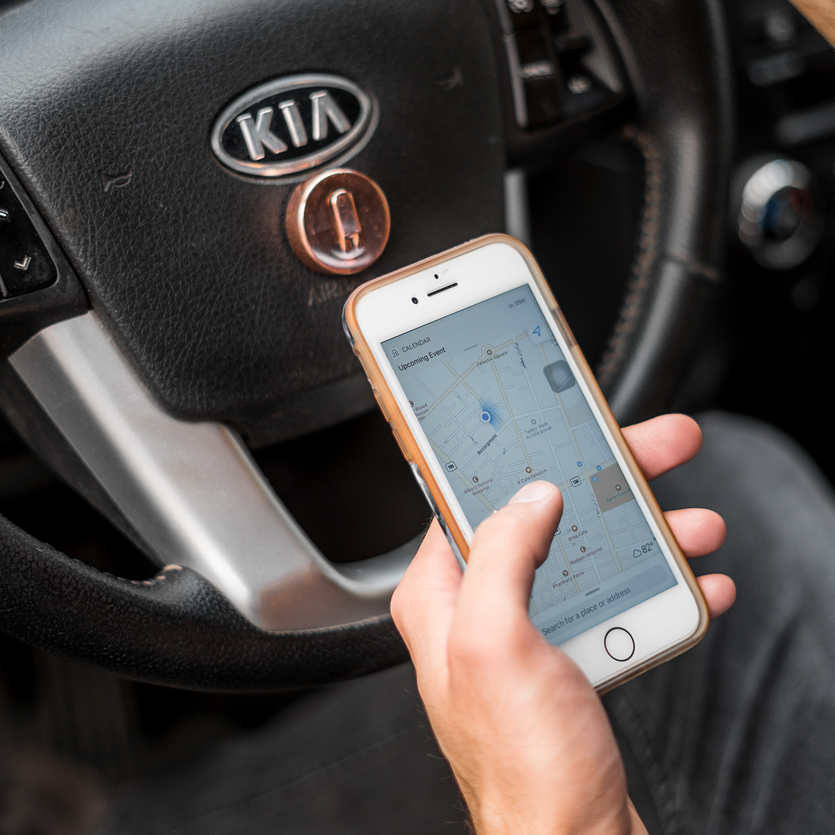 پایه نگهدارنده گوشی موبایل طرح اسپینر