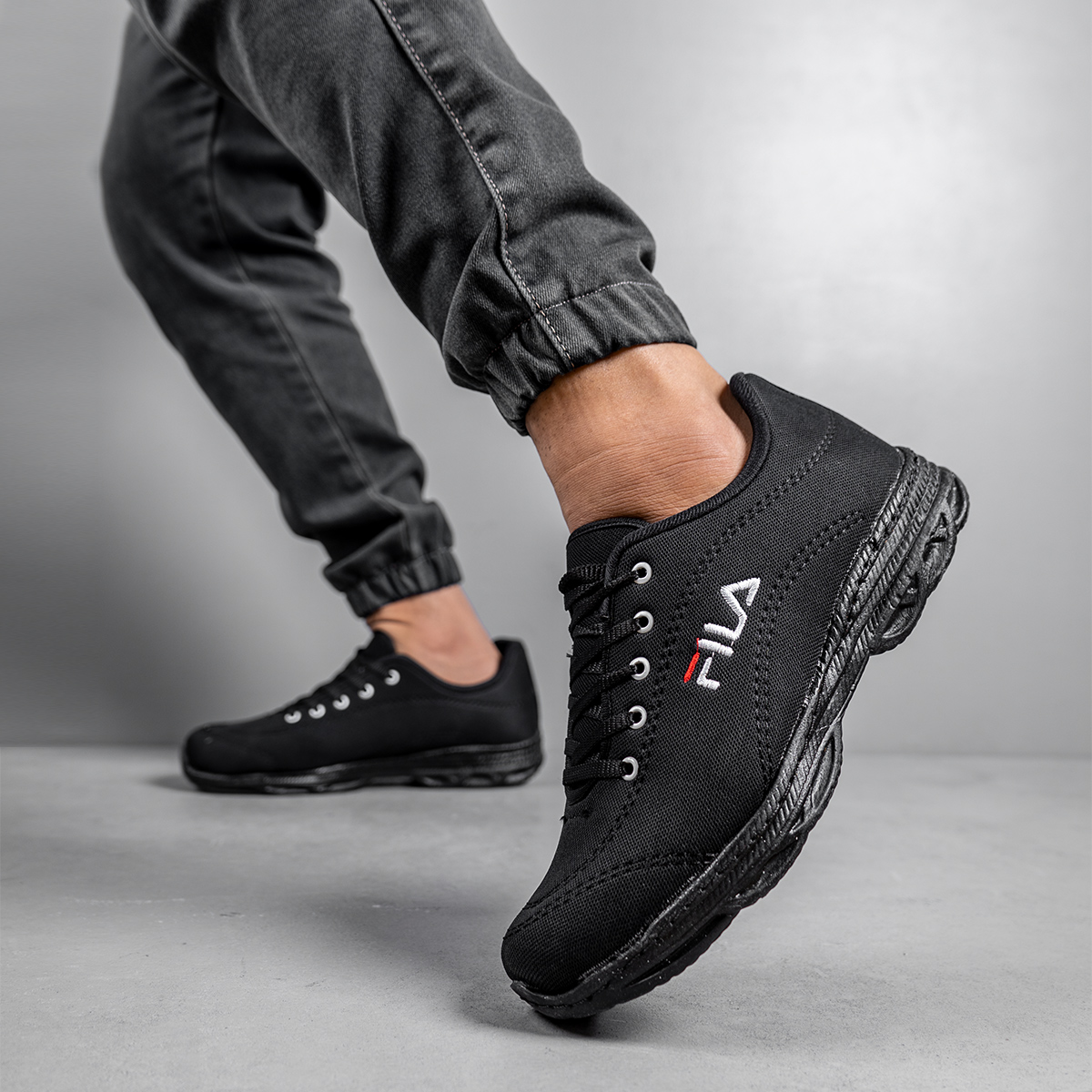 کفش ورزشی Fila مشکی مردانه مدل Koa