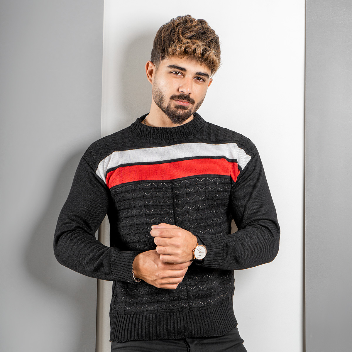 پلیور مردانه (T) یقه گردمدل Ariya	 رنگ مشکی