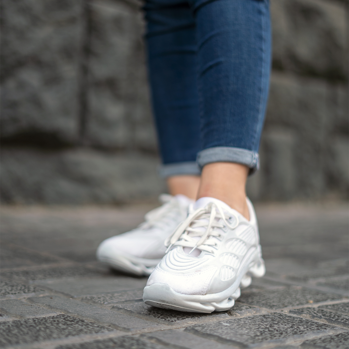 کفش ورزشی دخترانه سفید مدل Sanam