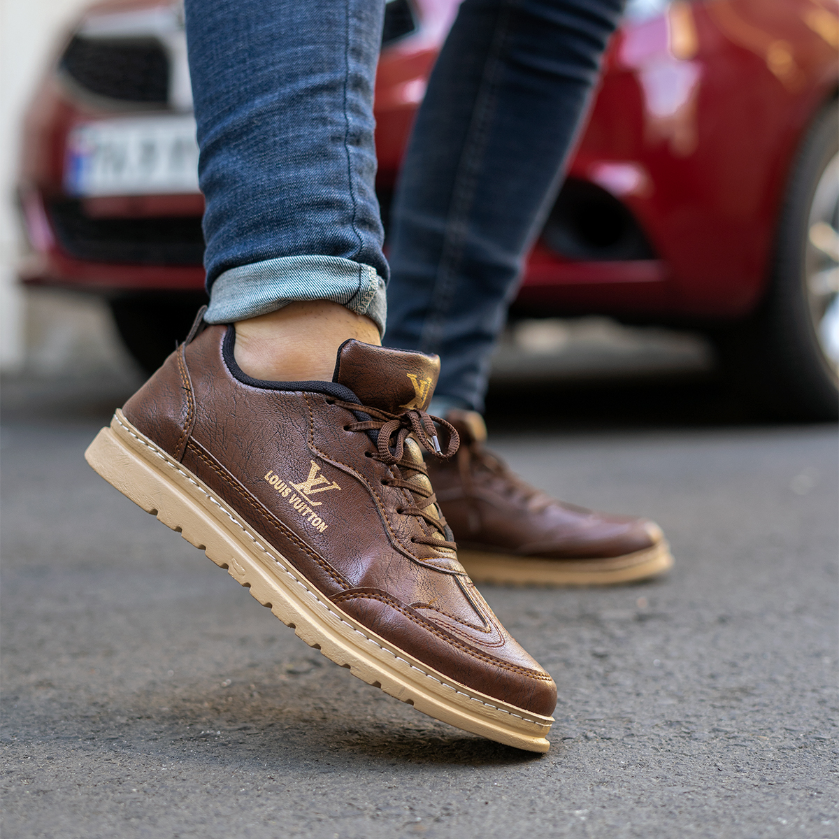 کفش تخت Lv مردانه قهوه ای مدل LOUIS