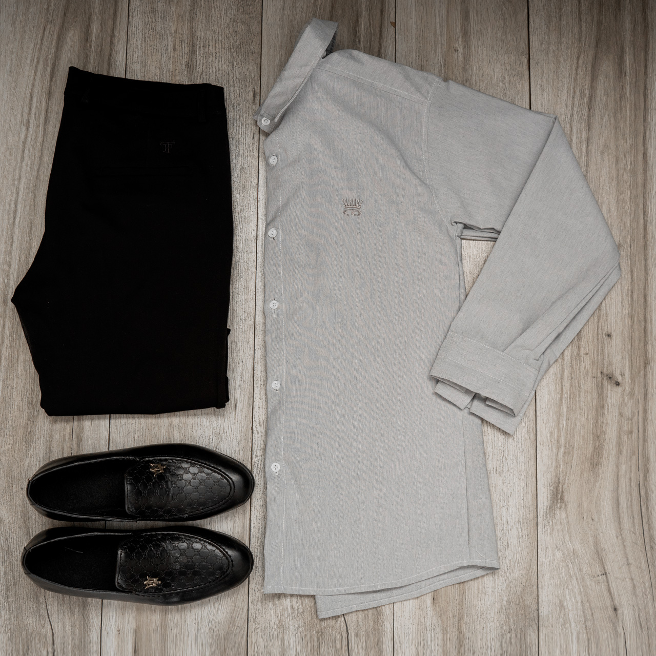 پیراهن مردانه طوسی روشن مدل pelin