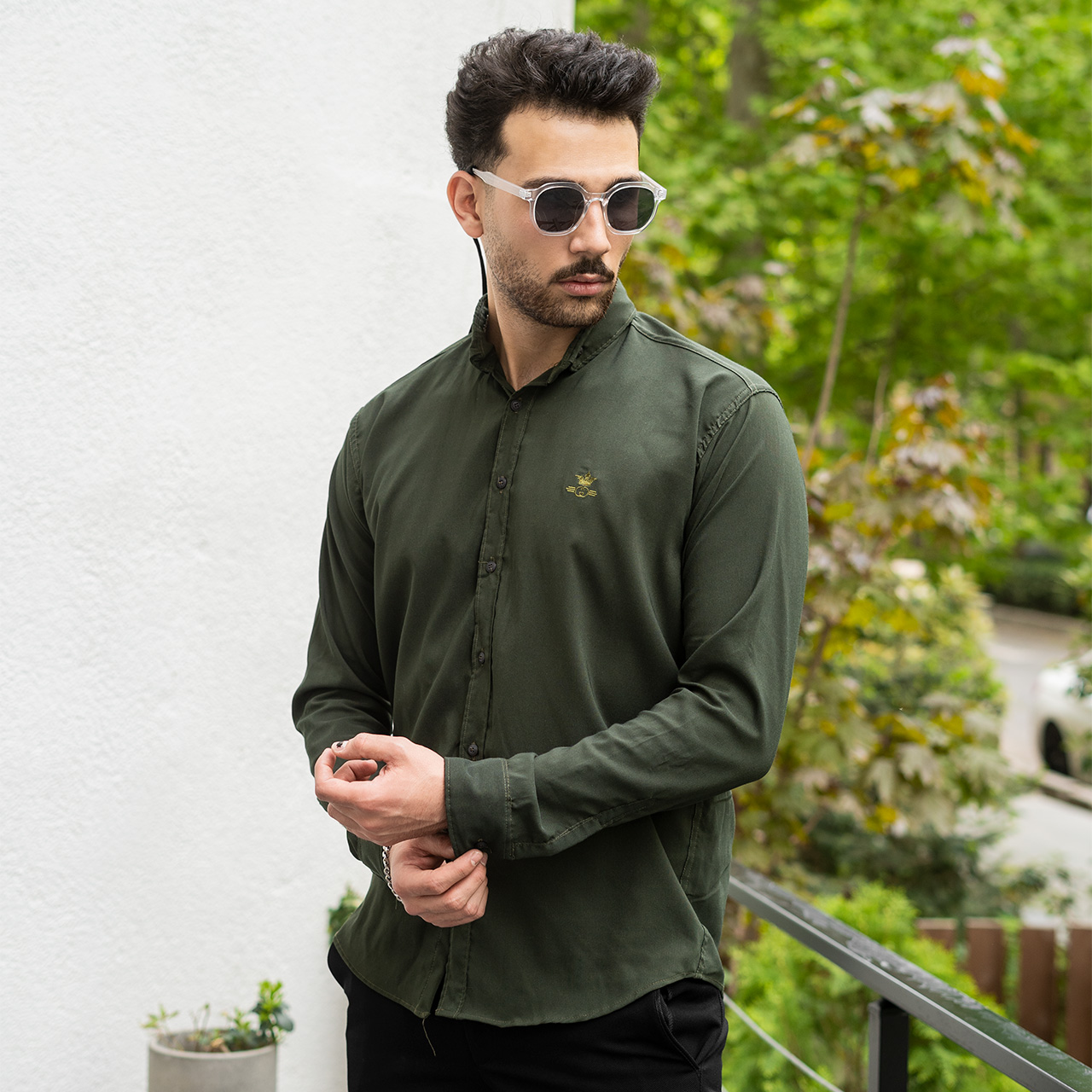 پیراهن مردانه زیتونی مدل Yazdan