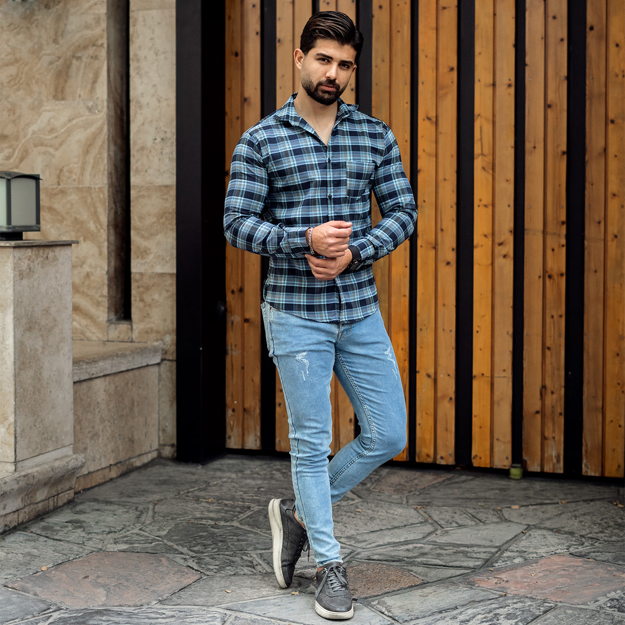 پیراهن مردانه(T) چهار خونه ابی کم رنگ مدلzava