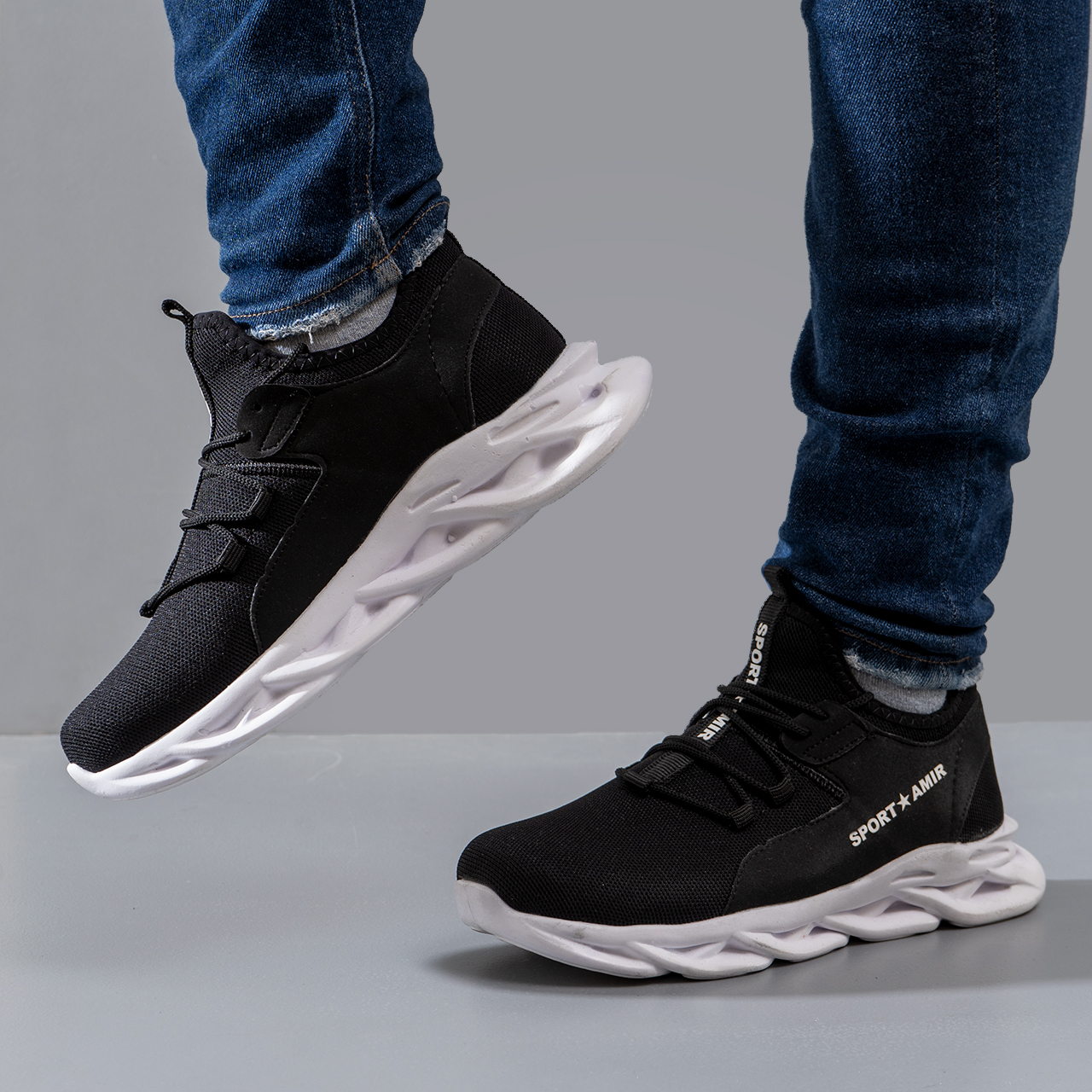 کفش ورزشی مردانه مشکی سفید مدل Amir