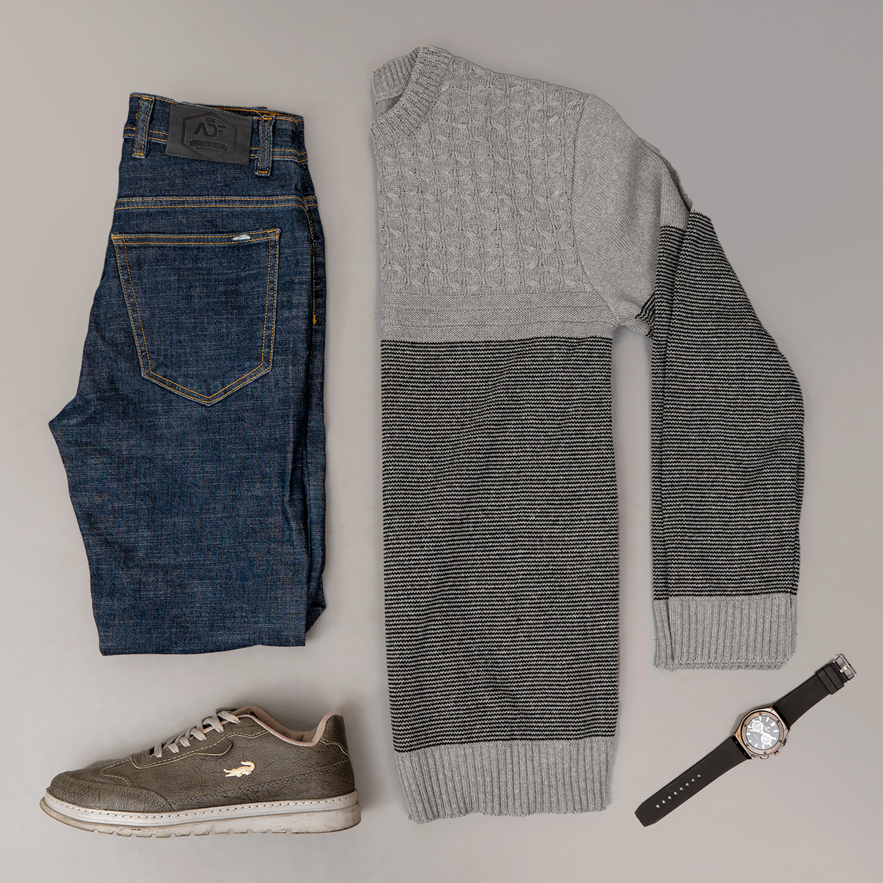 پلیور مردانه راه راه طوسی مدل navid