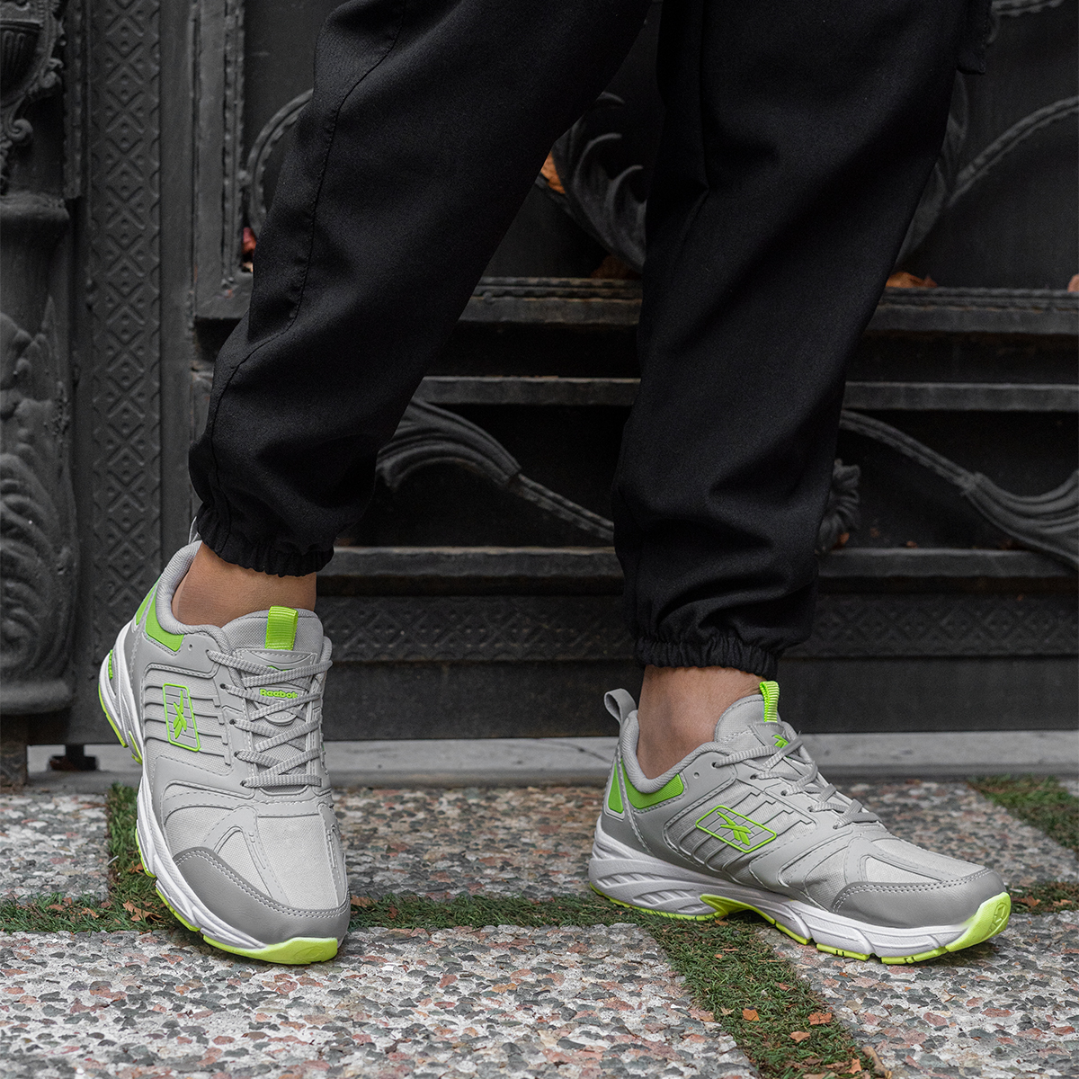 کفش ورزشی Reebok مردانه طوسی سبز مدل Loniel