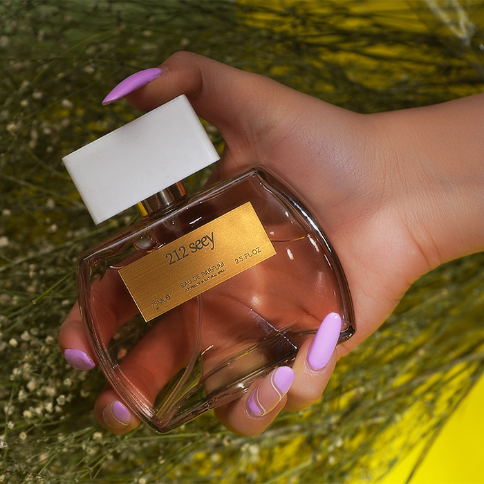 ادکلن زنانه مدل 212 Seey
