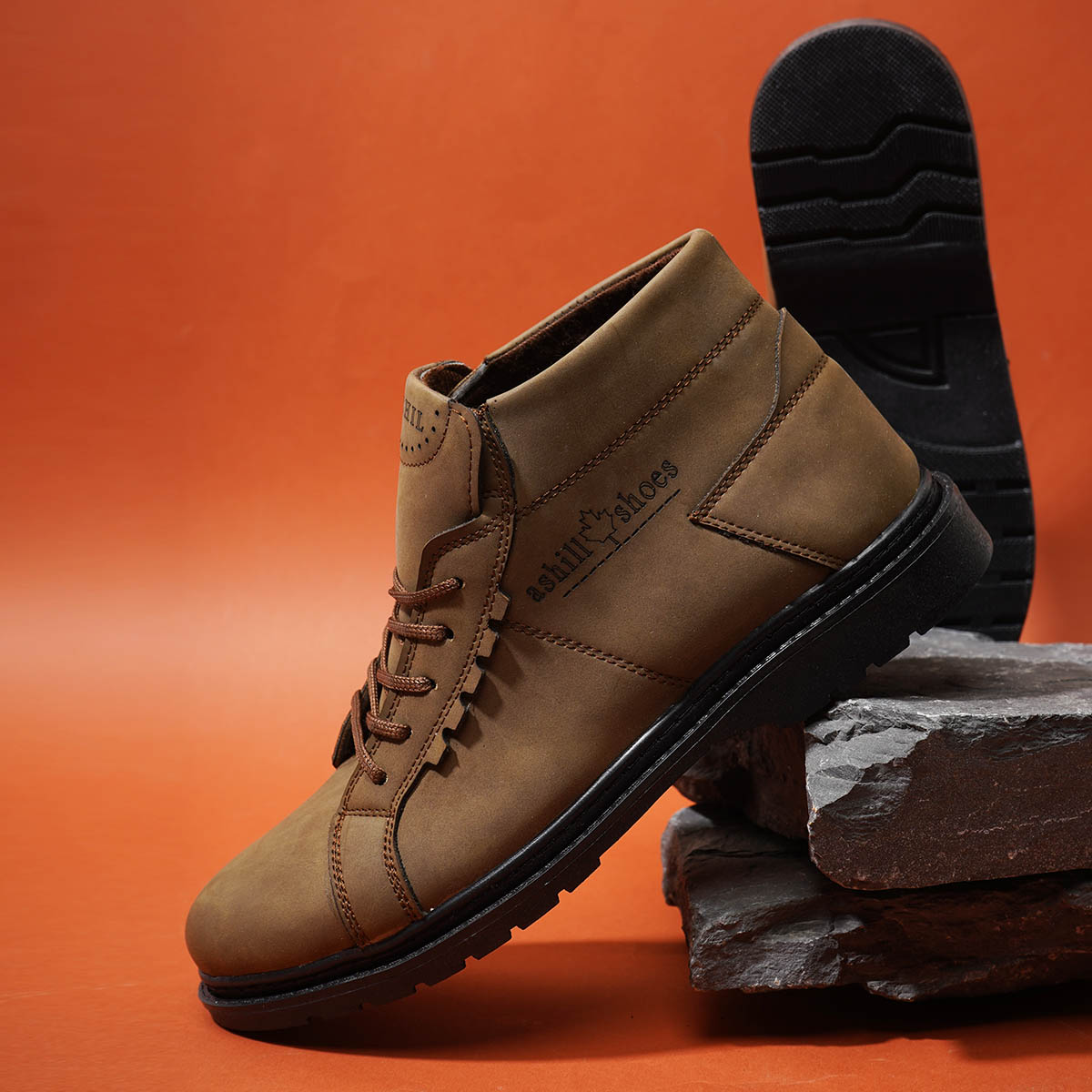 نیم بوت مردانه خاکی مدل Ashil