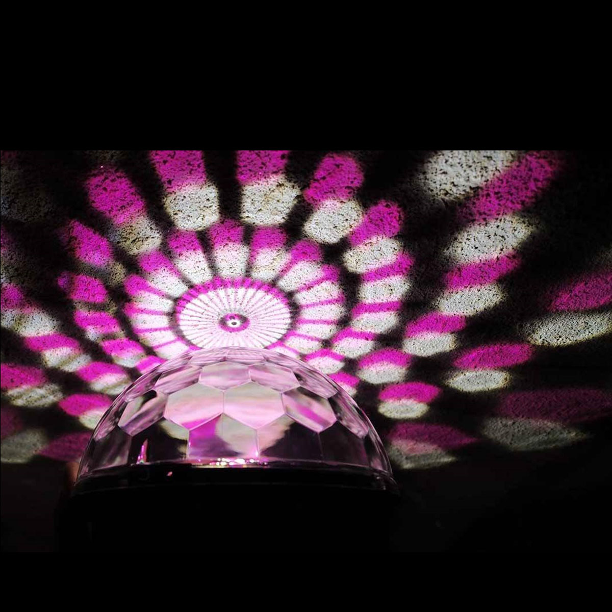 رقص نور و اسپیکر مدل CMB Light