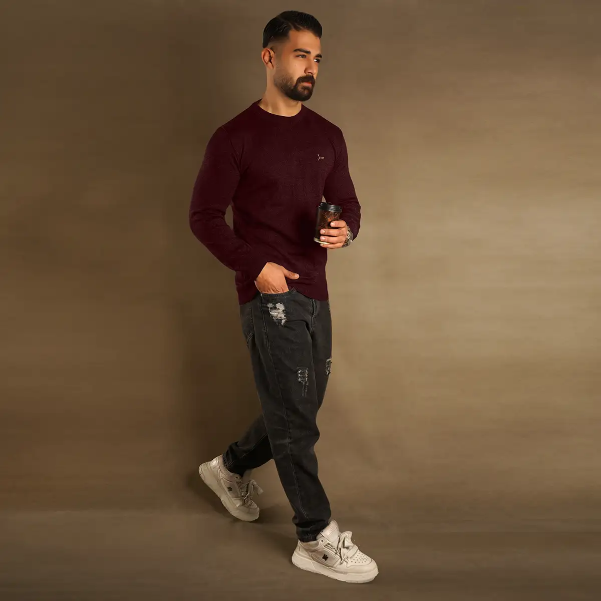 پلیور یقه گرد پوما زرشکی مدل Danyal