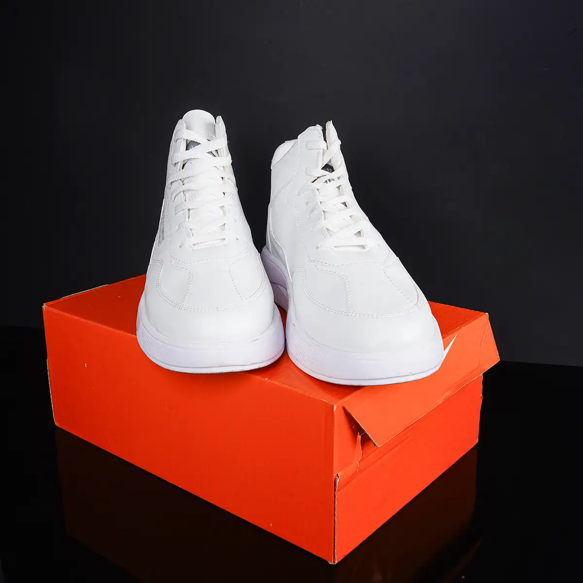 کفش تخت ساقدار سفید مردانه مدل Anatomic