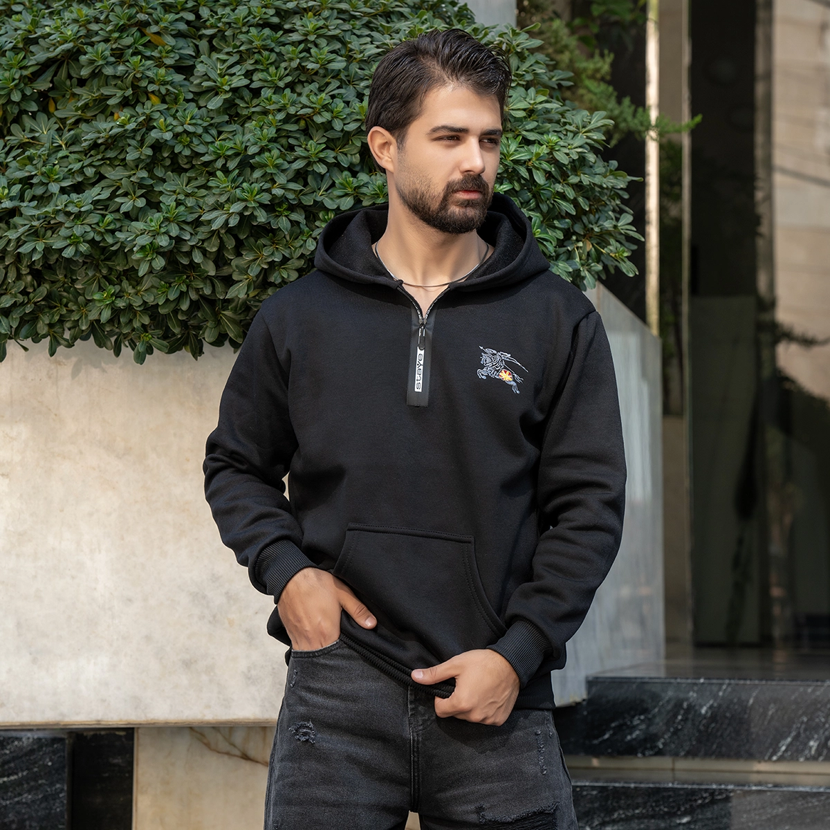 هودی مردانه مشکی مدل Vahid
