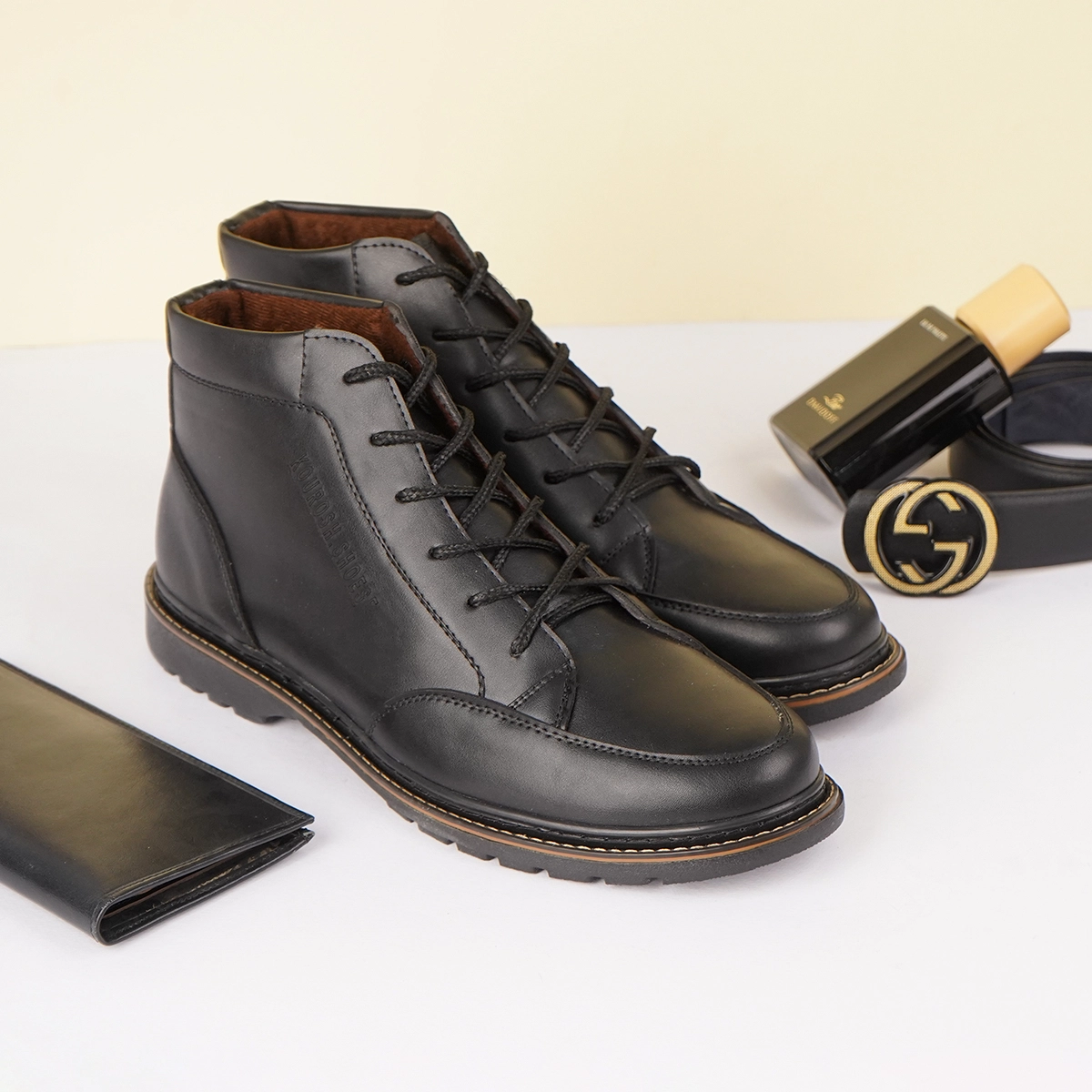 نیم بوت مردانه مشکی مدل Korush