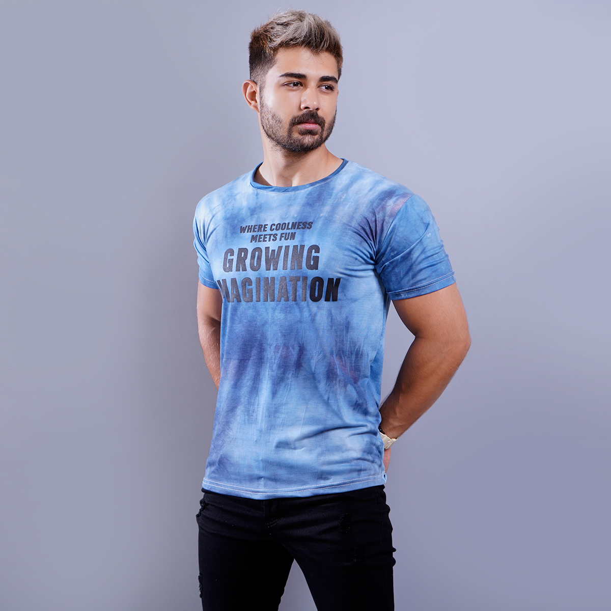 تیشرت مردانه ابر و بادی آبی مدل windy