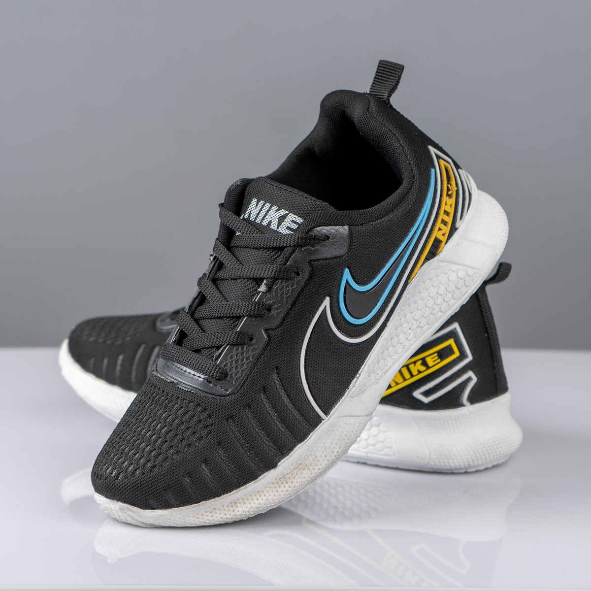 کفش ورزشی Nikeمردانه مدل Otana