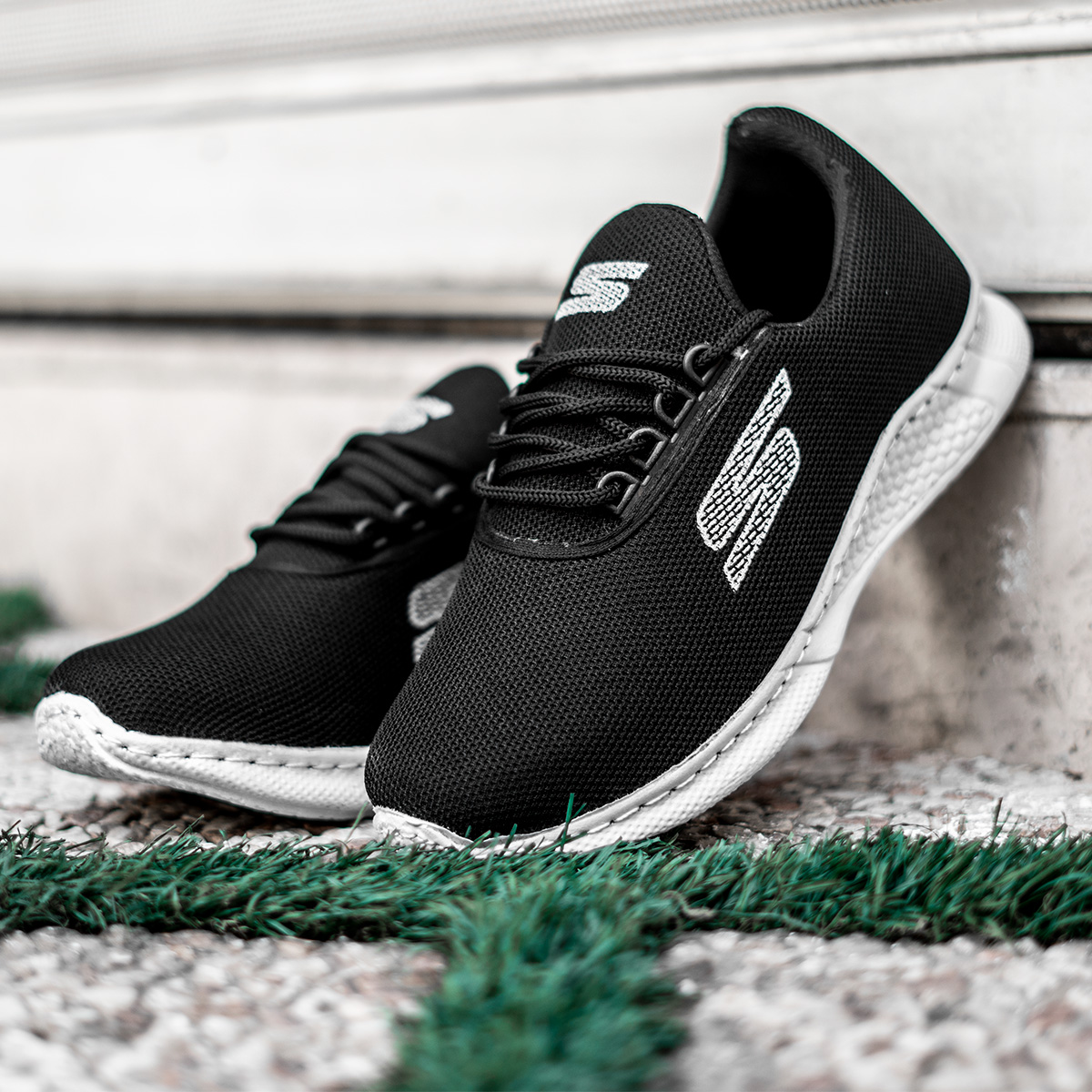 کفش ورزشیSkechers مردانه مشکی مدل Kito(T)