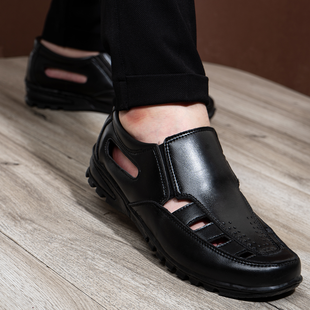 صندل مردانه مشکی مدل dikan