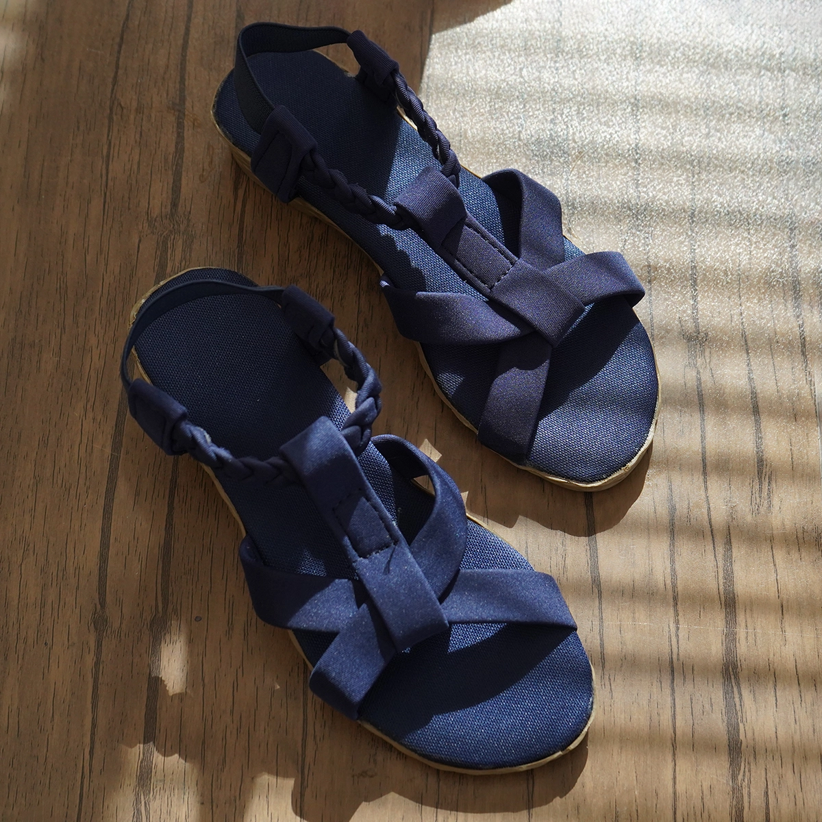 صندل زنانه سرمه ای مدل LIYA